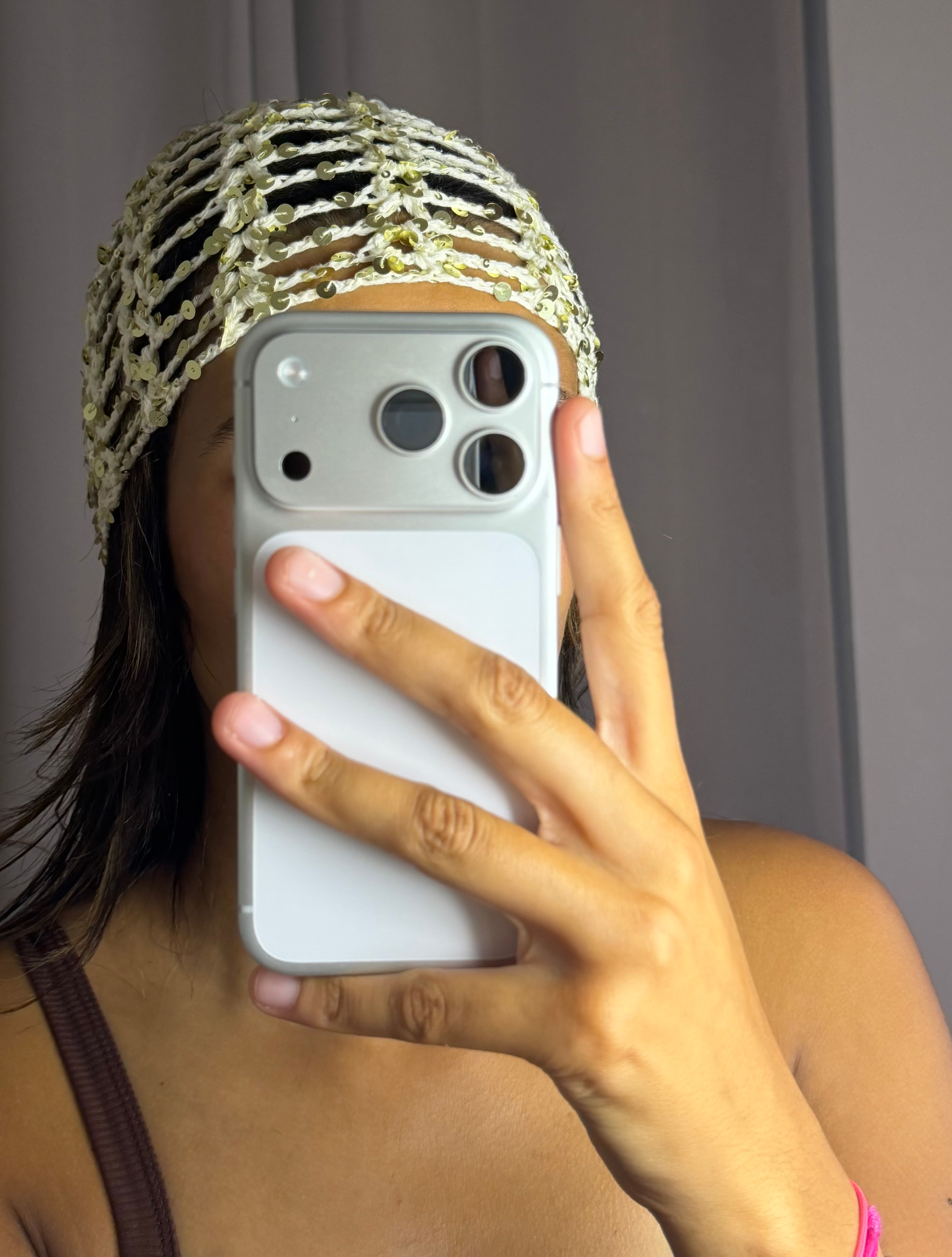 Bonnet crochet strass or