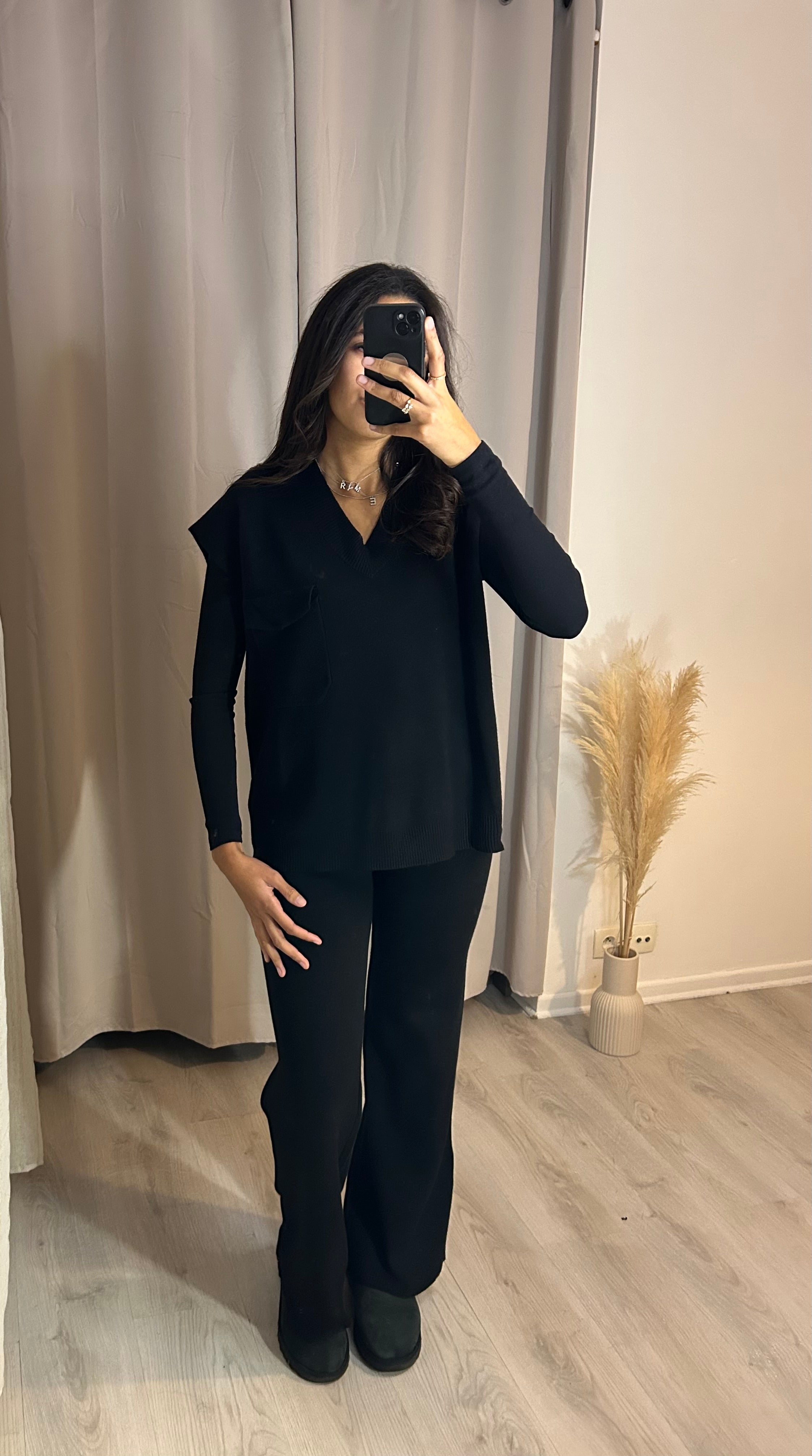 Ensemble laine coupe V noir