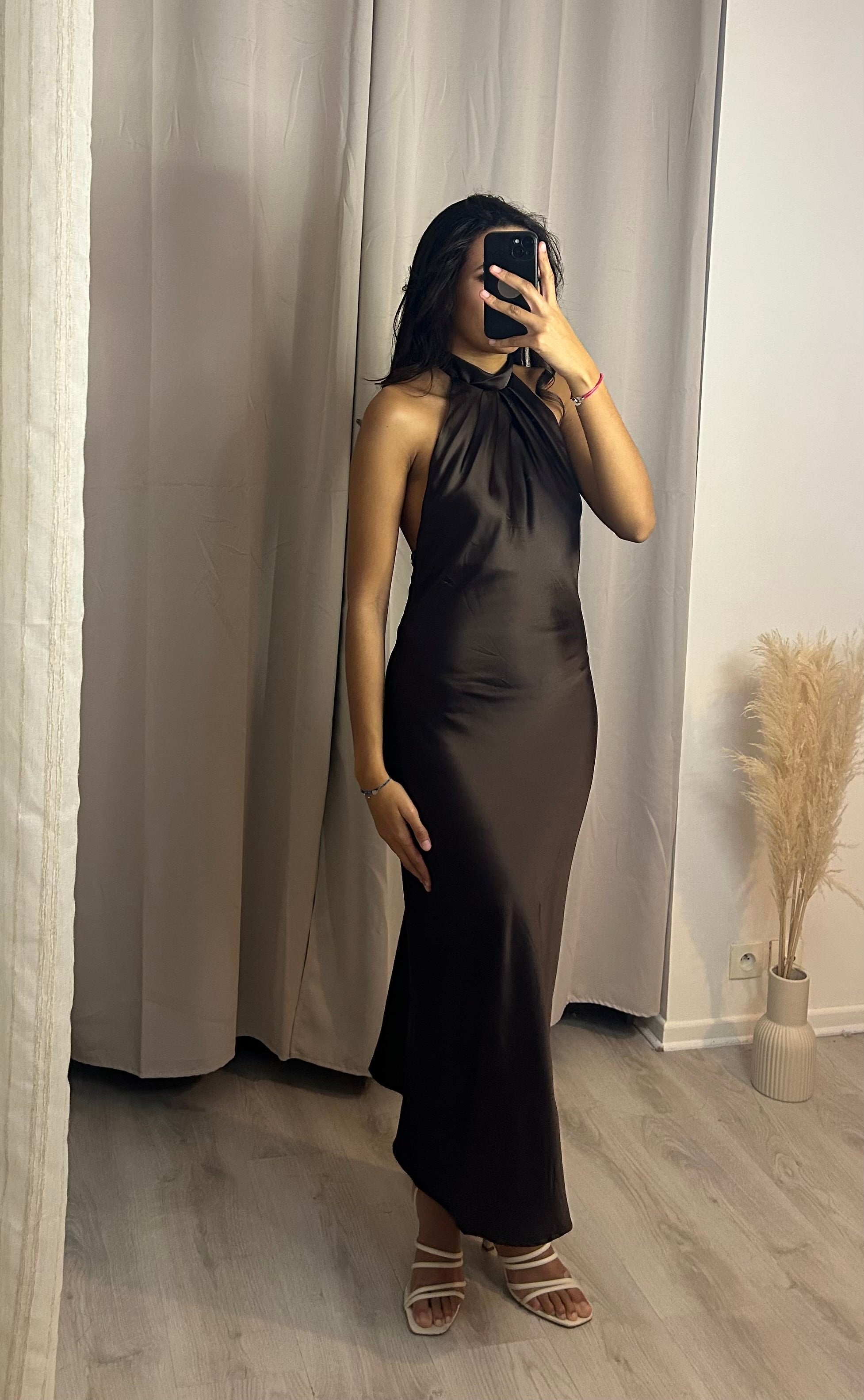Robe satin dos nu Marron