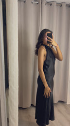 Robe satin dos nu Noir