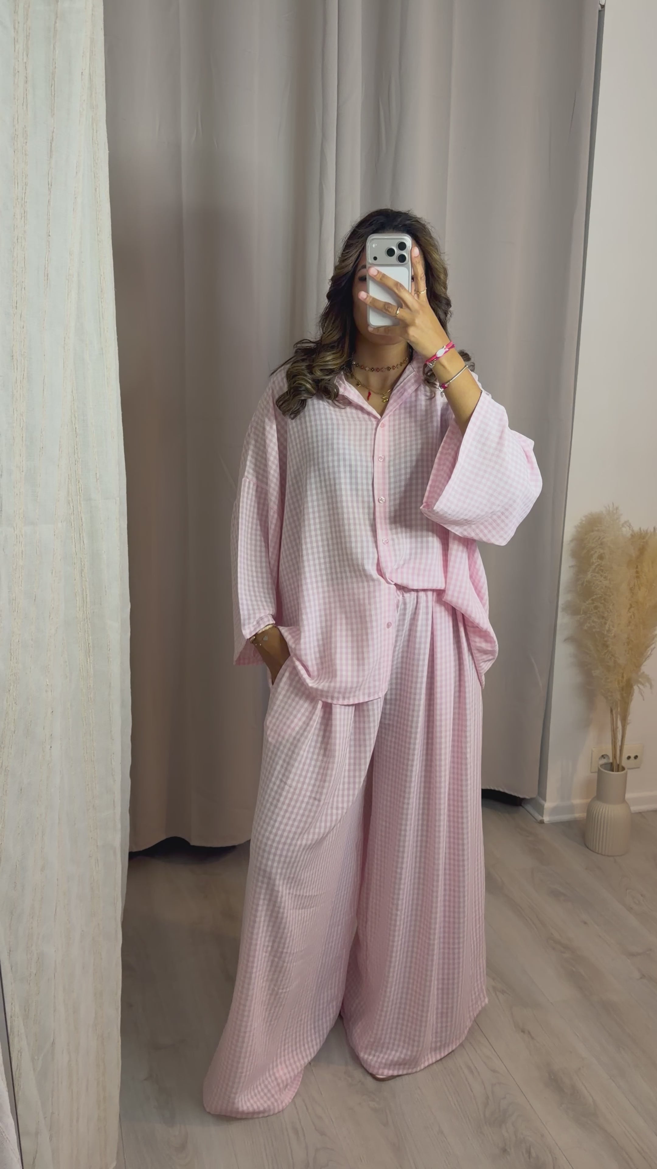 Ensemble Victoria Rose