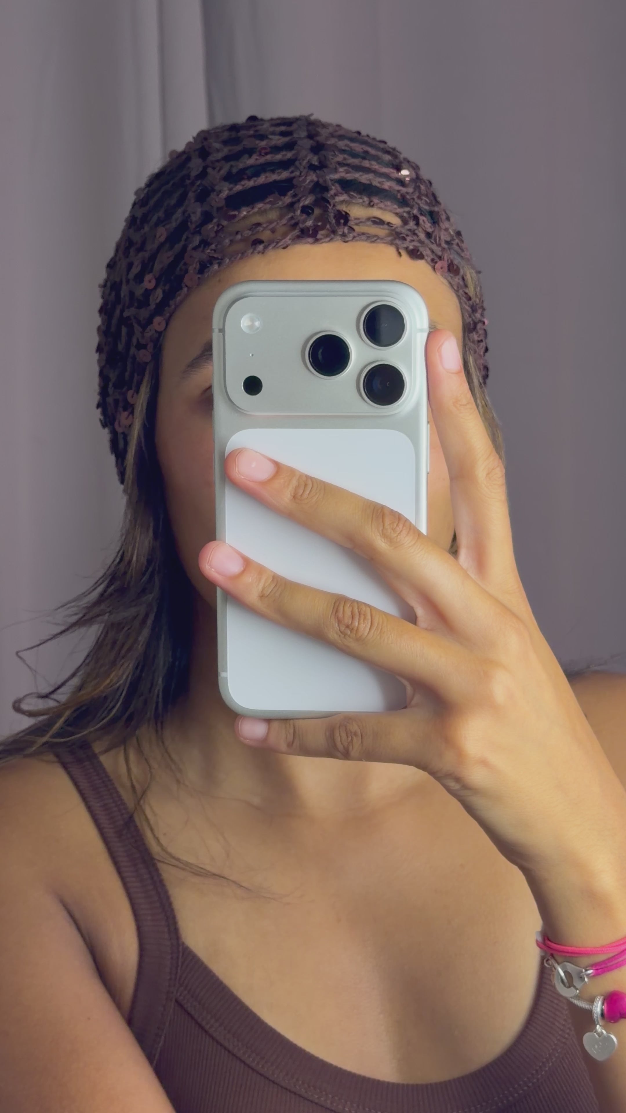 Bonnet crochet strass marron